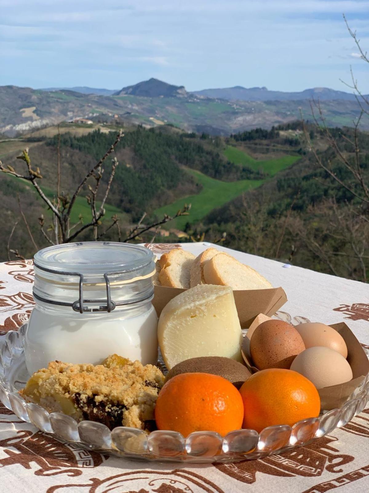 Agriturismo Il Pagliaio Mercato Saraceno Exterior foto
